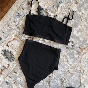 Skims seamless sculpt bra and high waist thong set